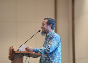 Gubernur Sulsel Dukung Penertiban PKL di Makassar, Ingatkan Masalah Sampah dan Lingkungan