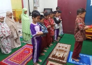 Siswa SD Negeri Maricaya II Makassar Rutin Laksanakan Sholat Berjamaah di Bulan Ramadhan   