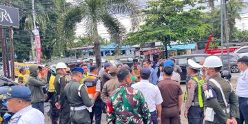 Sinergi 35 Personel Dishub, Polisi, TNI, Kejaksaan, dan Satpol PP Laksanakan Operasi Penertiban Terminal Bayangan