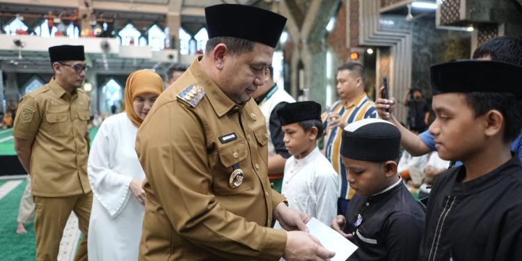 Buka Puasa Bersama 3.152 Anak Panti Asuhan, Munafri: Pemerintah Kota Hadir untuk Semua Warga Makassar