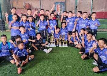 Prestasi Gemilang Dikukuhkan Sekolah Binaan Baharuddin S.Pd., M.Pd di HOLIC CUP Competition