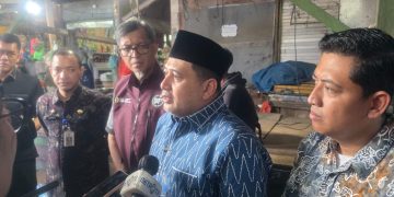 Munafri Cek Harga Bahan Pokok di Pasar Pabaeng-baeng, Pastikan Stok Aman Jelang Idul Fitri