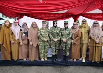 Aliyah Mustika Ilham Hadiri Upacara Pembukaan Latsarmil Komcad ASN dan Kepala Desa se-Sulsel