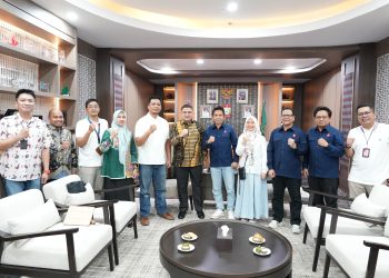 Pemkot Makassar-Telkomsel Jajaki Kerja Sama Program Digitalisasi Sekolah