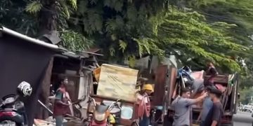 Puluhan Tahun Bertahan, PKL di Mappayukki–Garuda–Rajawali Bongkar Lapak Secara Mandiri