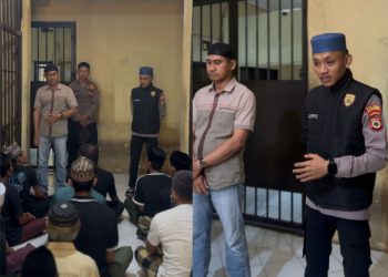 Polres Bulukumba Berikan Pembinaan Rohani kepada Tahanan, Kegiatan Binrohtal Digelar