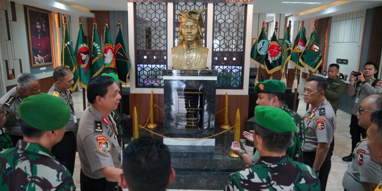 Sespimti Polri Dikreg ke-35 Kunjungi Kodam XIV/Hasanuddin, Momentum Pererat Hubungan dan Koordinasi