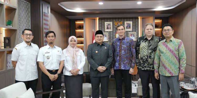 Wali Kota Makassar Buka Peluang Kolaborasi ke Dubes Finlandia untuk Listrik Kepulauan-Sistem Pendidikan