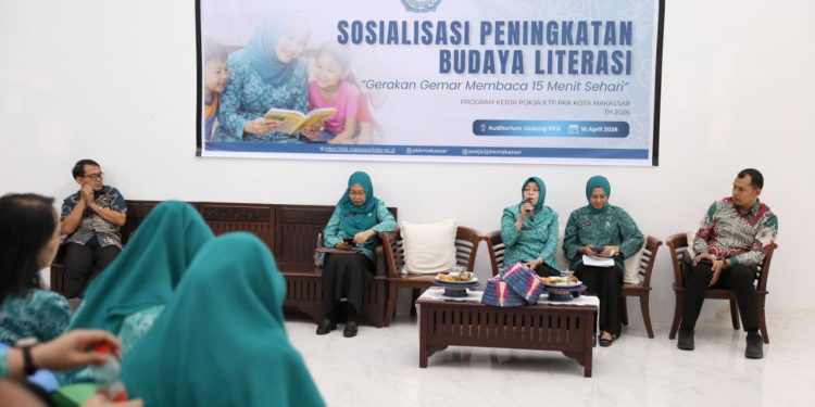 TP PKK Makassar Sosialisasikan Gerakan Gemar Membaca 15 Menit Sehari