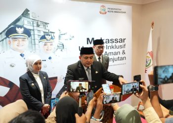 Walikota Makassar Akan Berikan Bantuan Modal Usaha KUR Ke PKL yang ditertibkan 