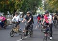 Gowes Keliling Kota, Munafri Pantau Jumat Bersih dan Pembersihan Kanal