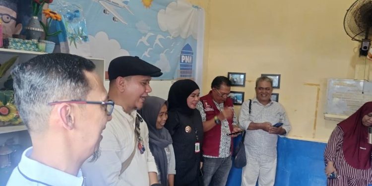 Hadir di Sungai Cerekang, Ruang Pintar Ubah Lorong Jadi Tempat Belajar
