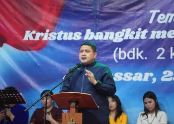 Semangat Persatuan, Appi Hadiri HUT KPI Gereja Toraja di Makassar