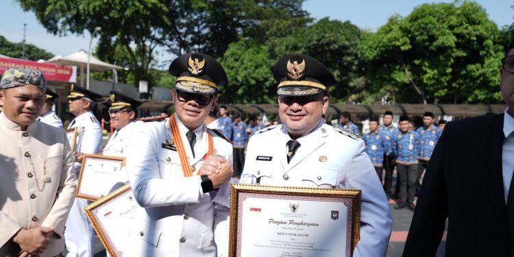 Peringatan Otda 2026, Makassar Raih Penghargaan Kinerja Pemerintahan Terbaik