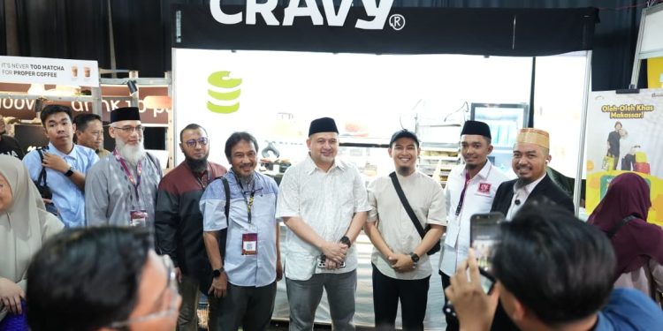 Munafri Hadiri Muslim Life Fair, Dukung UMKM Lokal