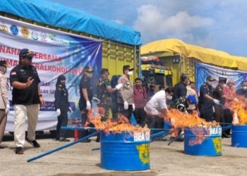 Bea Cukai Sulbangsel Musnahkan Barang Ilegal Senilai Rp66,1 Miliar – Rokok, MMEA, Kosmetik & Selamatkan Rp42,3 Miliar Negara!