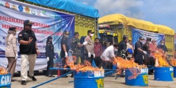 Bea Cukai Sulbangsel Musnahkan Barang Ilegal Senilai Rp66,1 Miliar – Rokok, MMEA, Kosmetik & Selamatkan Rp42,3 Miliar Negara!