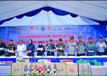 Bea Cukai Sulbangsel dan PT Mitra Hijau Asia Kolaborasi Musnahkan 43,40 Juta Batang Rokok Ilegal