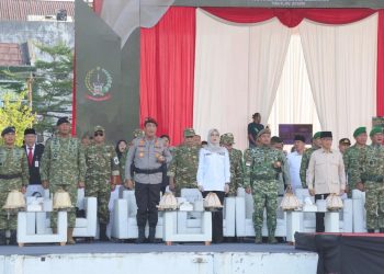Sinergi TNI-Polri, Kapolda Sulsel Hadir Langsung Sambut Resminya Komcad ASN Sulsel