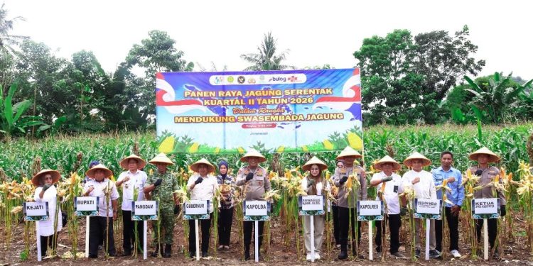 Di Pangkep, Kapolda Sulsel Tekankan Peran Polri Perkuat Ketahanan Pangan Nasional