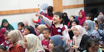 Buku Anak Bertema Lingkungan Diluncurkan di MIWF, Angkat Isu Sampah Kota Makassar