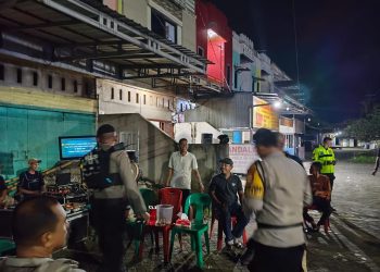 Patroli Gabungan Dipimpin Kapolres Maros, Antisipasi Gangguan Keamanan Malam Hari