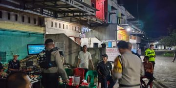 Patroli Gabungan Dipimpin Kapolres Maros, Antisipasi Gangguan Keamanan Malam Hari