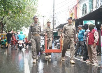 Tak Lagi Dibiarkan, 8 Lapak PKL di Tallo yang Berdiri 20 Tahun di Fasum Akhirnya Ditertibkan