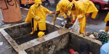 PU Makassar Kerja Gerak Senyap, Genangan di Sejumlah Titik Strategis Berhasil Dihilangkan!