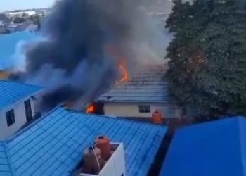 Kepanikan Warga dan Pasien Saat RSUD Syekh Yusuf Gowa Dilalap Si Jago Merah