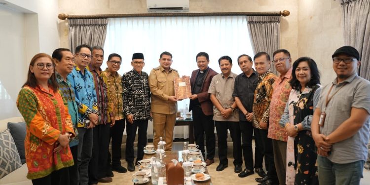 Jaga Keberagaman Makassar, Munafri Dapat Pujian PGIW Sulselra