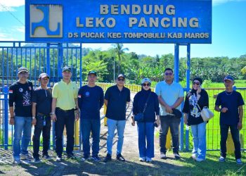 Direksi PDAM Makassar Pimpin Langsung Pembersihan Saluran Leko Pancing