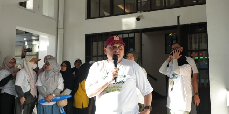 Munafri Pimpin Plogging HLH 2026, Ingatkan Sampah dan Iklim