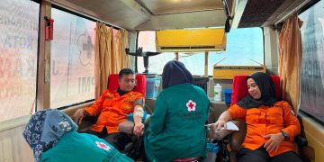 Perkuat Nilai Kemanusiaan, DWP BPBD Sinergi dengan PMI Makassar