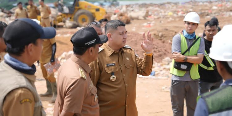 Munafri Tinjau Kolam Lindi TPA Antang, Air Limbah Diperkuat Cegah Pencemaran Lingkungan