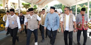 Wali Kota Appi Dampingi Menhaj RI Sambut Kepulangan Jemaah Haji Kota Makassar