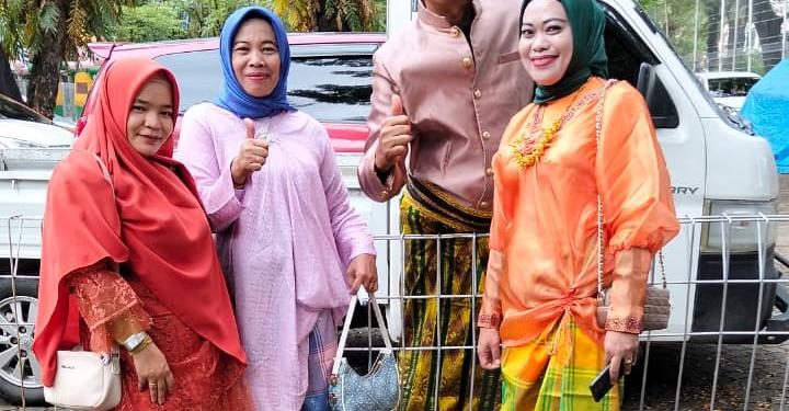 Kontingen SDI Unggulan Toddopuli Makassar Soroti Perhatian di Upacara Hardiknas 2026 dengan Busana Adat Sulsel