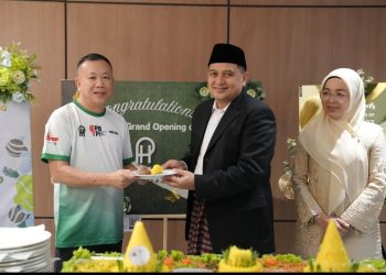 Wali Kota Appi Resmikan PadelHood, Olahraga Sekaligus Rekreasi