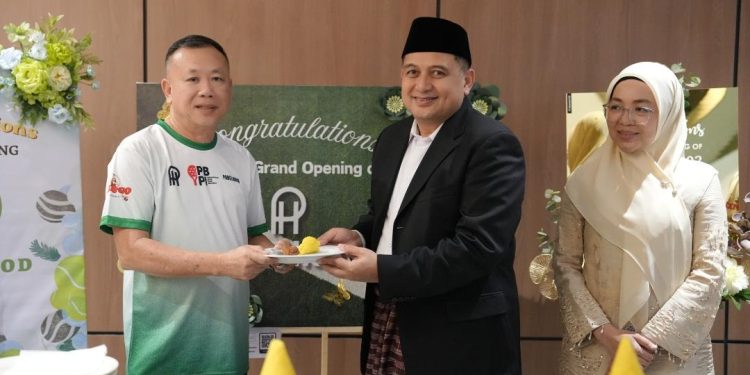 Wali Kota Appi Resmikan PadelHood, Olahraga Sekaligus Rekreasi