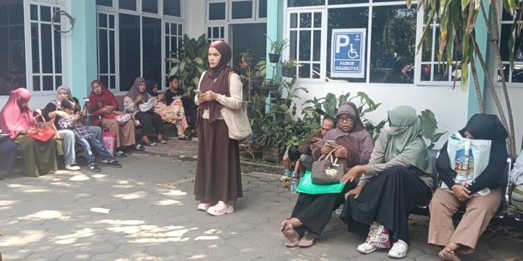 Keluhan SPMB 2026 Mengalir, Ratusan Wali Murid Penuhi Disdik Makassar