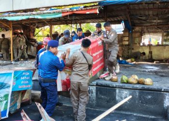 Tanpa Paksaan, Pedagang Kelapa Makassar Lepaskan Tempat Dagang