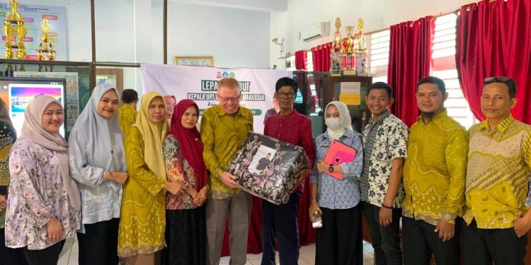 Laode Imam Sutrisno Akhiri Tugas di SMPN 12 Makassar