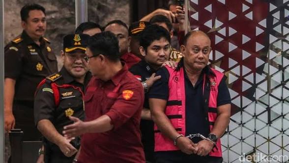 Usai di Copot, Dadan Hindayana dan Dua Mantan Wakil Kepala BGN Ditahan Kejagung