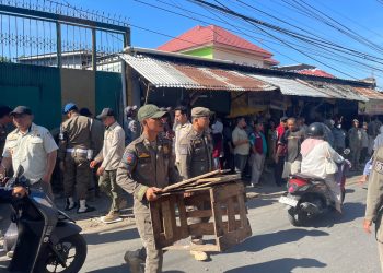 Setelah 20 Tahun, Pasar Tumpah Jalan AMD Manggala Akhirnya Tertib Tanpa Konflik
