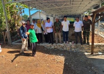 Didampingi Kasi Kebersihan, Camat Biringkanaya Monitoring Pembangunan TPS3R dan Teba Modern di Laikang