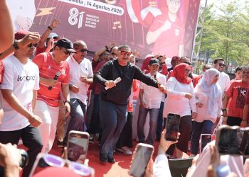 Semarak Porseni HUT RI, Munafri Tekankan Kekompakan ASN hingga Peduli Kebersihan