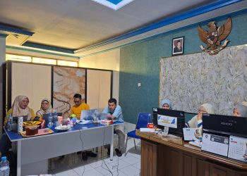 Herni Marlinda Pimpin SMPN 8 Makassar Tanamkan Nilai Empati dan Kepedulian pada Siswa
