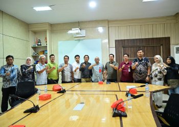 Plt Dirum PDAM Makassar Paparkan Strategi Kelola Perusahaan ke DPRD Palopo