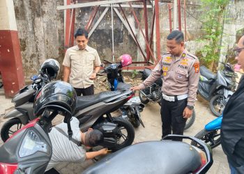 Tak Sekadar Duduk di Ruangan, Kompol Kasman Blusukan Cek Pelayanan BPKB hingga Samsat