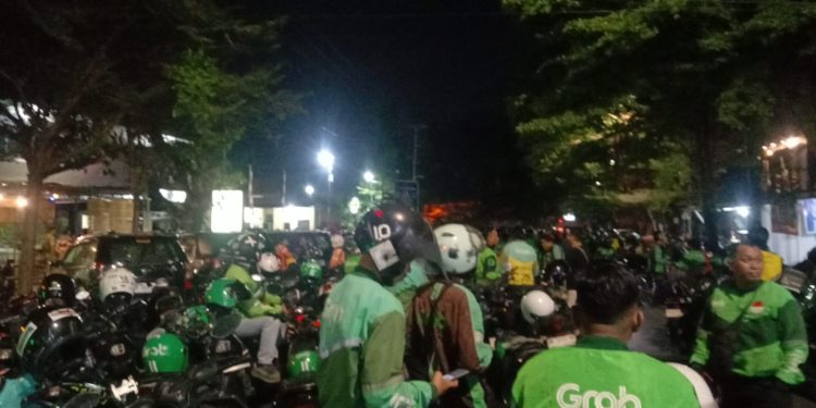 Usai Kejadian Mencekam! Perumda Parkir Sterilkan Jalan Mawas